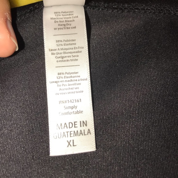 LulaRoe Black Classic T - Picture 3 of 4